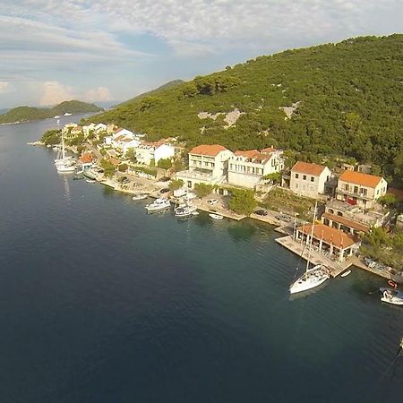 Apartments Sponga Полаче Екстер'єр фото